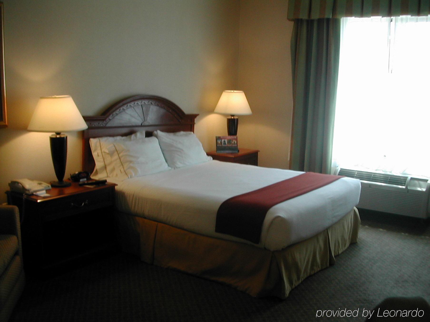 Wyndham Garden Erie Hotel Kearsarge Exterior photo